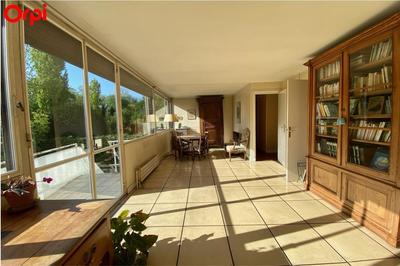 Maison - 132 m² - 7 pièces