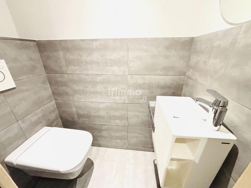 Appartement - 84 m² - 4 pièces