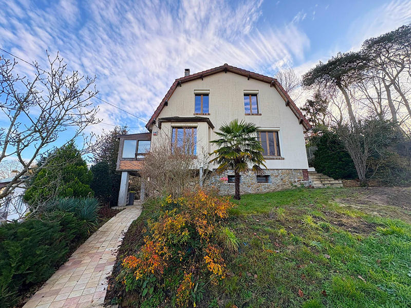 Maison - 123 m² - 6 pièces