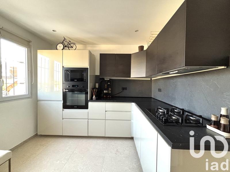 Maison - 178 m² - 7 pièces