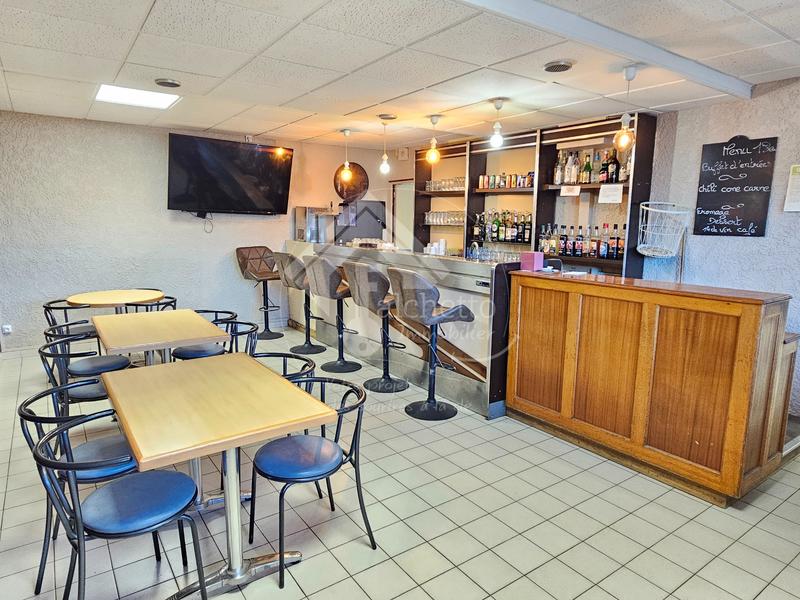 Fonds de commerce - Magasins - 140 m²