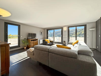 Appartement - 98 m² - 3 pièces