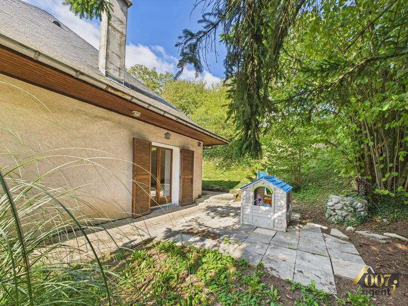 Maison - 104 m² - 4 pièces