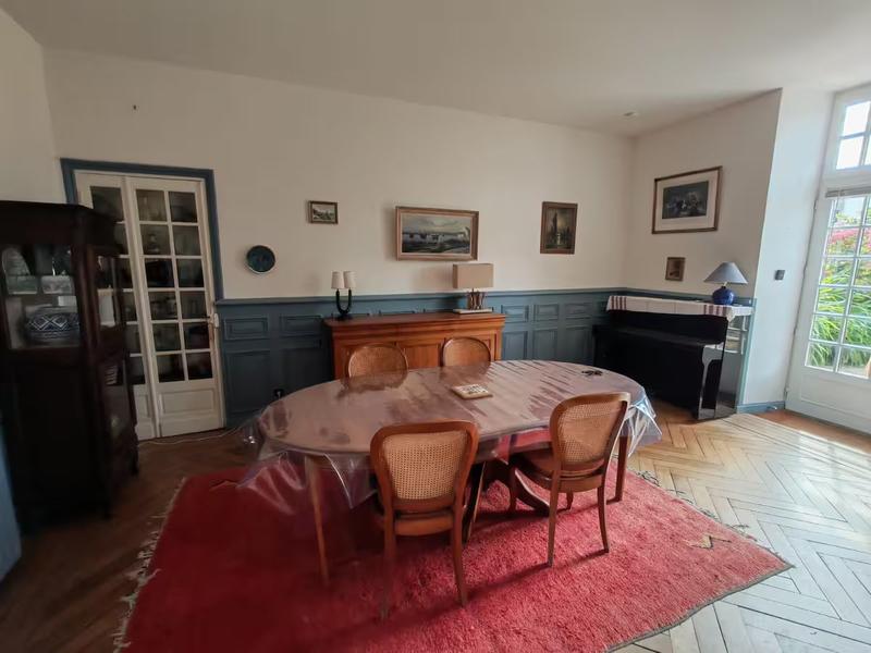 Appartement - 135 m² - 4 pièces