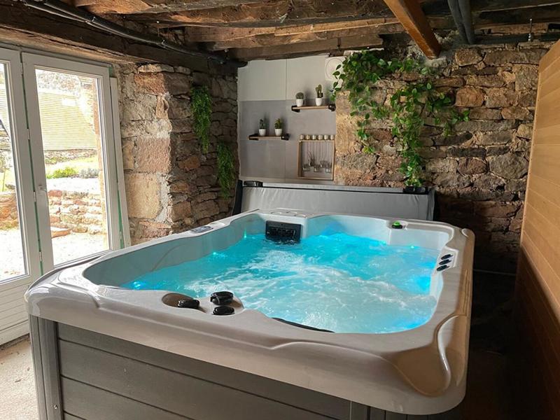 Maison - 314 m² - 7 pièces