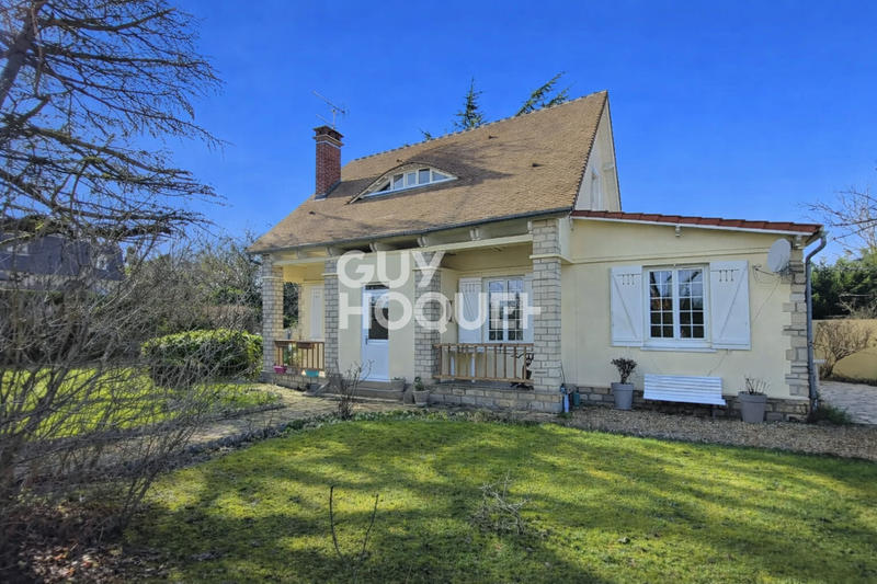 Maison - 99 m² - 5 pièces