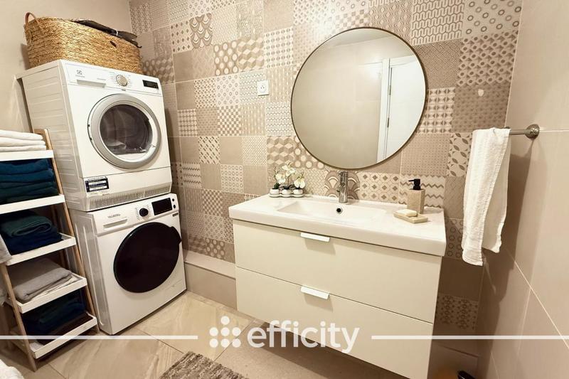 Appartement - 100 m² - 3 pièces