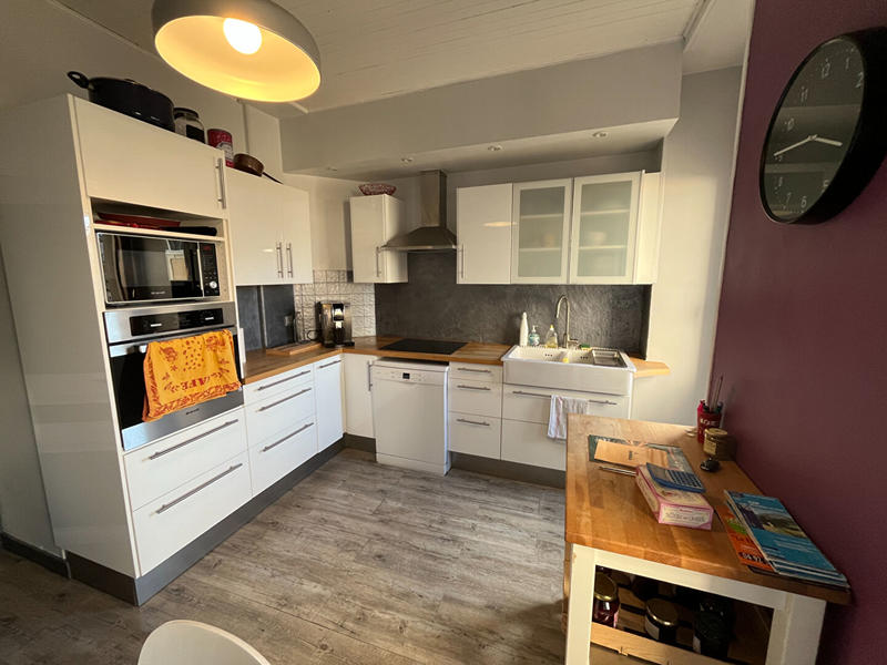 Appartement - 84 m² - 4 pièces