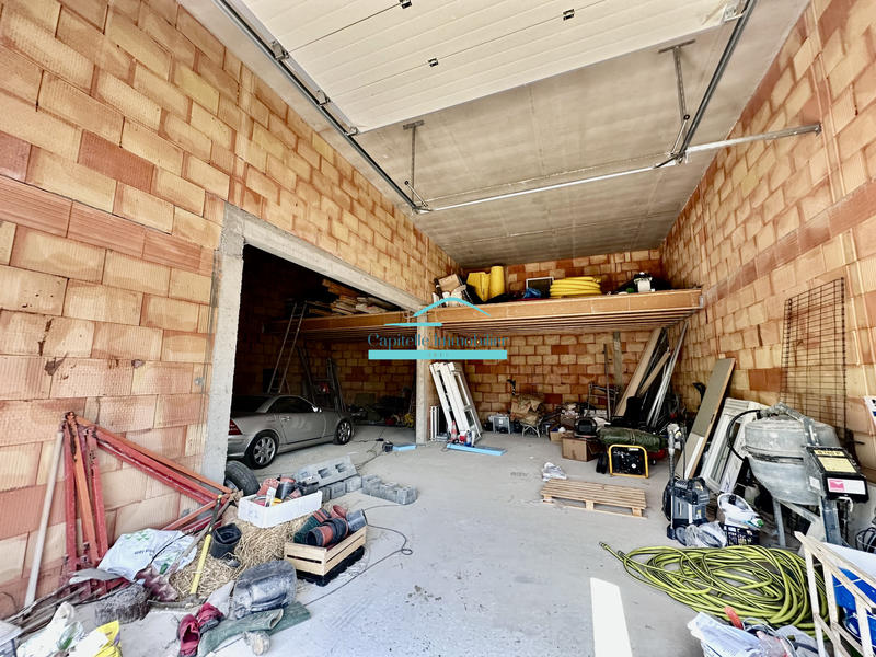 Villa - 225 m² - 6 pièces