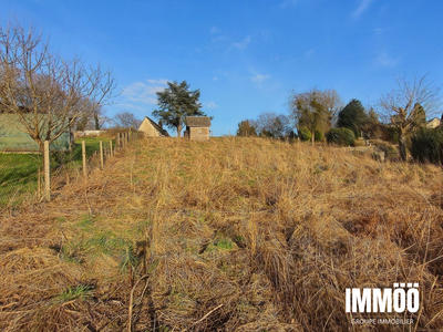 Terrain - 700 m²