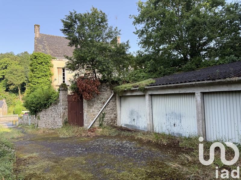 Maison - 330 m² - 5 pièces