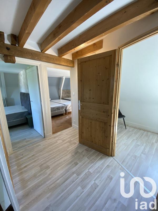 Maison - 185 m² - 8 pièces