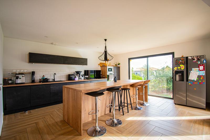 Maison - 159 m² - 7 pièces