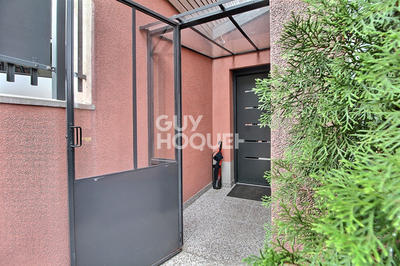 Maison - 138 m² - 6 pièces