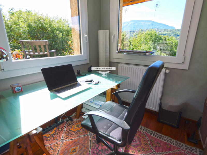 Maison traditionnelle - 155 m² - 5 pièces