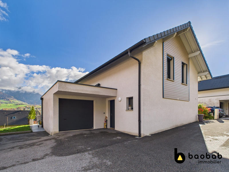 Maison - 113 m² - 4 pièces