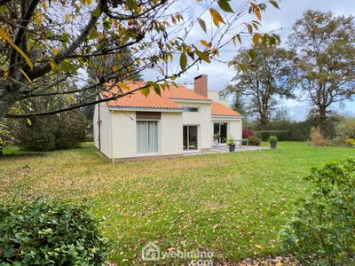 Maison - 140 m² - 6 pièces