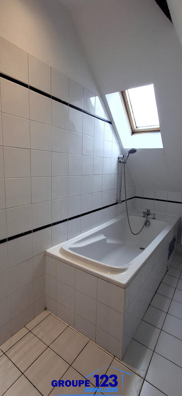 Immeuble - 145 m² - 3 pièces