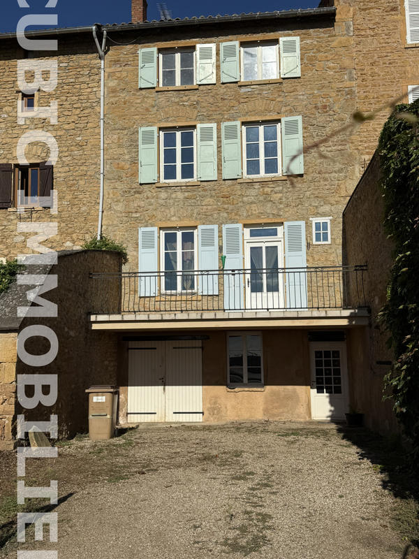 Maison - 150 m² - 4 pièces