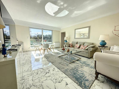 Appartement - 86 m² - 4 pièces