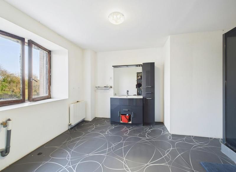 Maison - 186 m² - 7 pièces