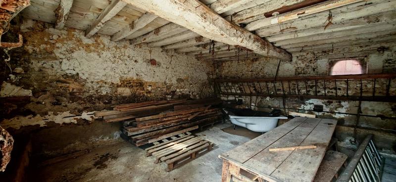 Corps de ferme - 98 m² - 4 pièces