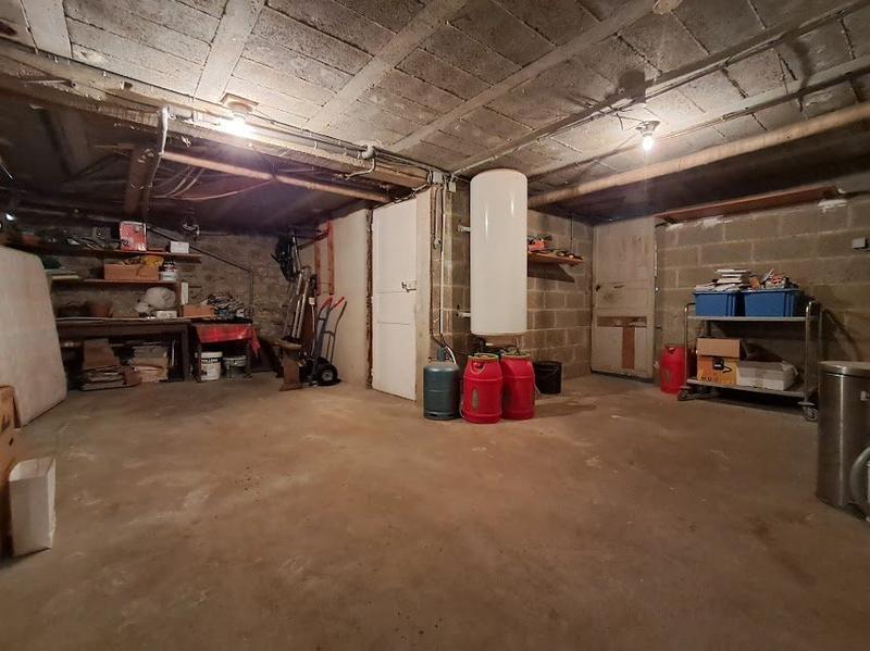 Maison traditionnelle - 126 m² - 6 pièces