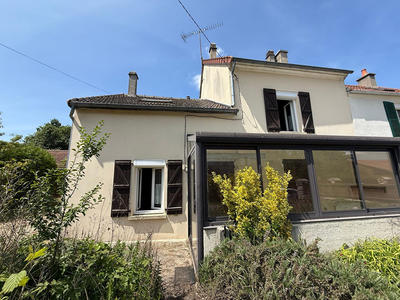 Maison - 125 m² - 6 pièces