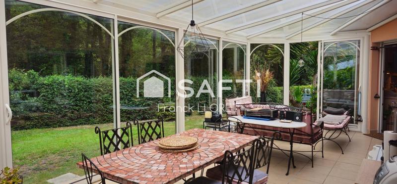 Maison - 160 m² - 6 pièces