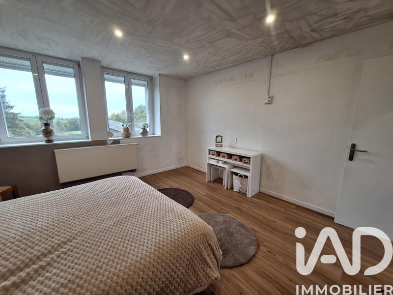 Maison - 143 m² - 7 pièces