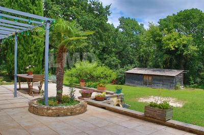 Maison - 165 m² - 7 pièces