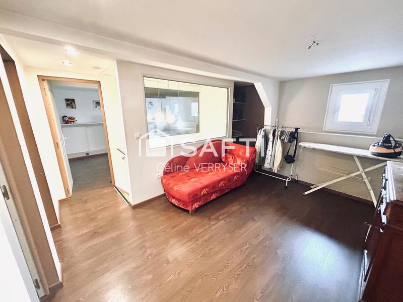 Maison - 157 m² - 7 pièces