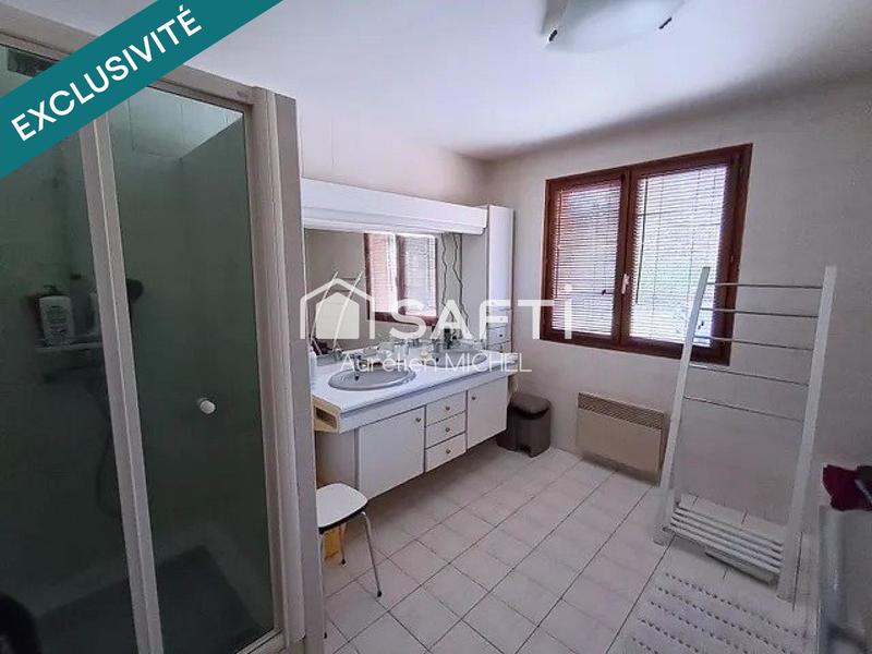 Maison - 168 m² - 6 pièces