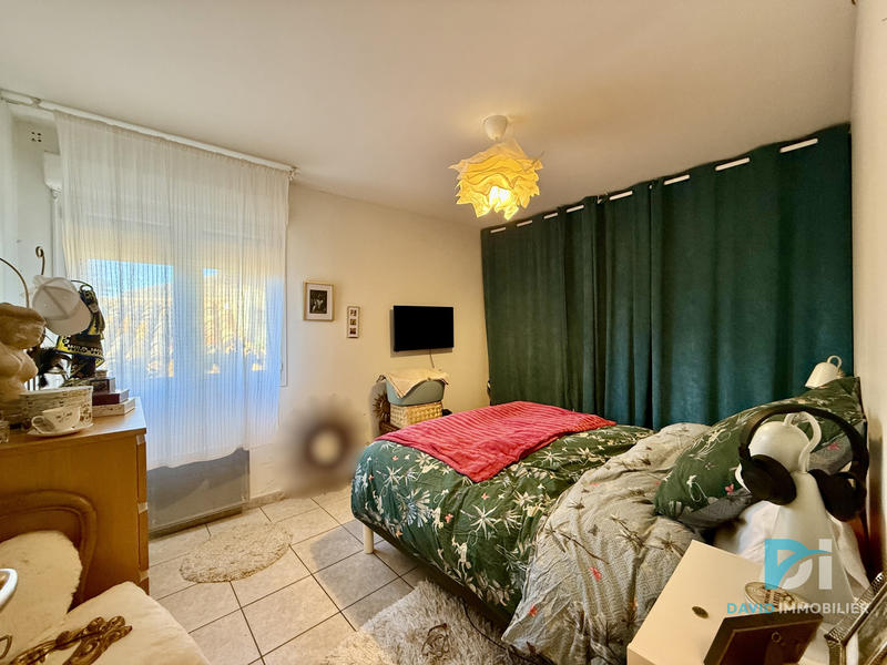 Immeuble - 272 m² - 12 pièces