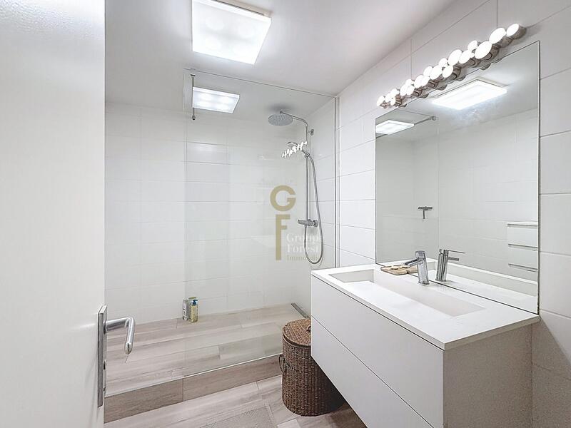 Maison - 167 m² - 6 pièces