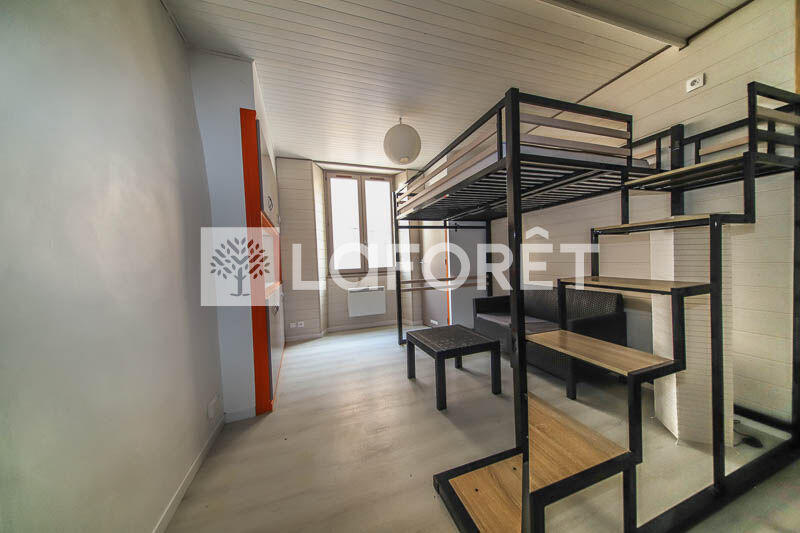 Maison - 285 m² - 7 pièces