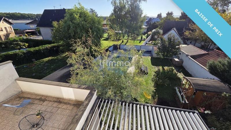 Maison - 225 m² - 8 pièces