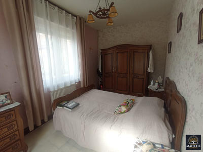 Maison - 105 m² - 5 pièces