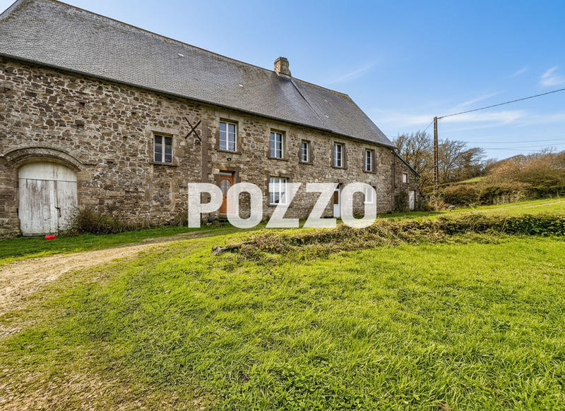 Maison - 224 m² - 6 pièces