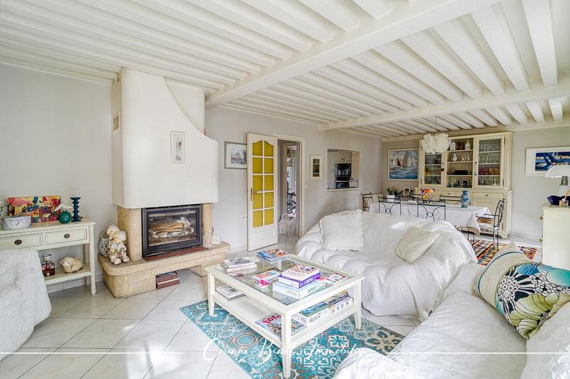 Villa - 320 m² - 8 pièces