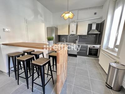 Maison - 109 m² - 6 pièces