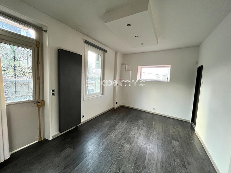 Maison - 105 m² - 4 pièces