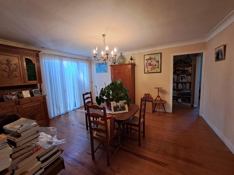 Propriété - 125 m² - 6 pièces