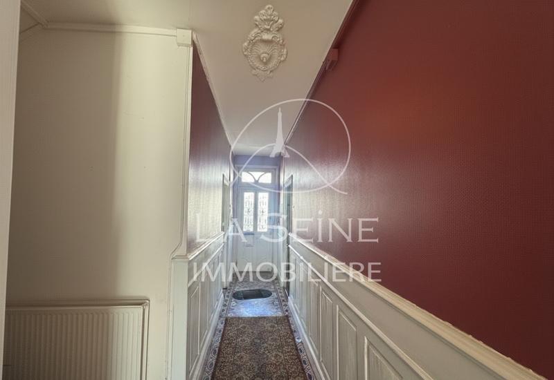 Maison - 137 m² - 6 pièces