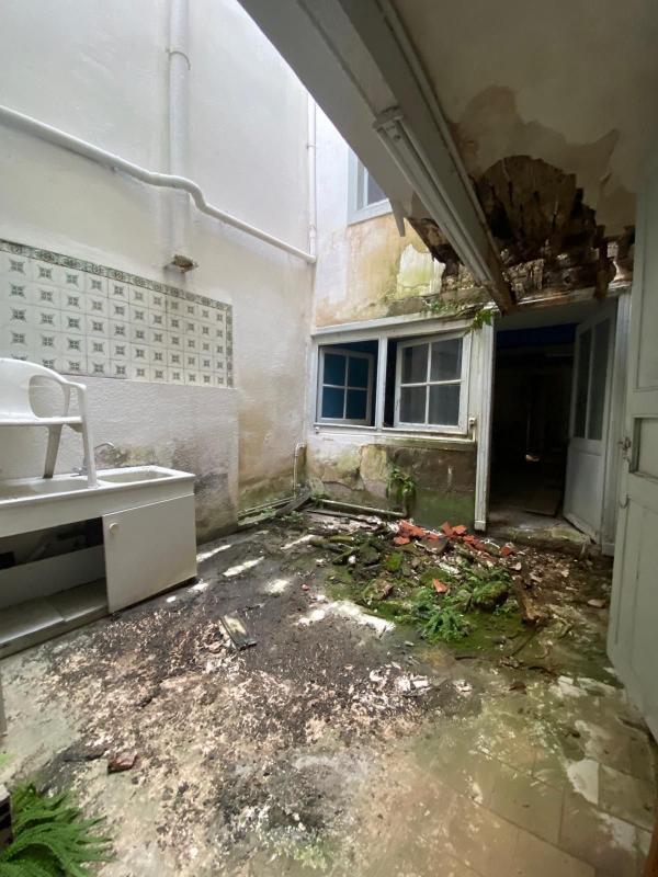 Immeuble - 180 m² - 3 pièces