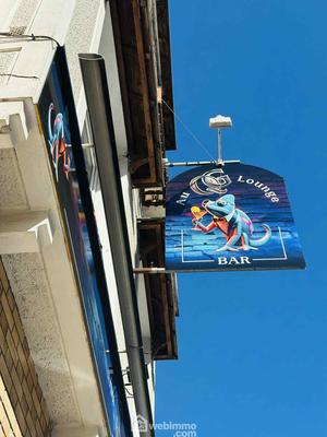 Local commercial - 529 m² - 6 pièces