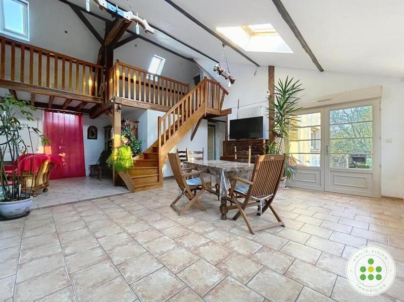 Maison de village - 147 m² - 6 pièces