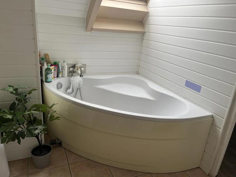 Maison - 221 m² - 8 pièces