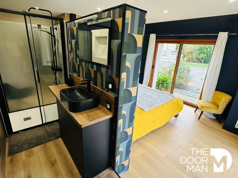 Demeure - 255 m² - 6 pièces