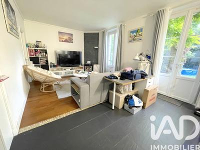 Appartement - 75 m² - 3 pièces